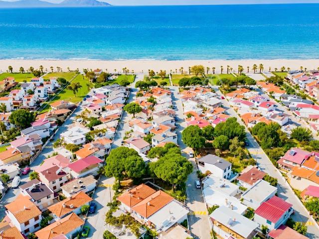 Kuşadası'nda Denize 150mt Mesafede Fırsat Satılık Villa