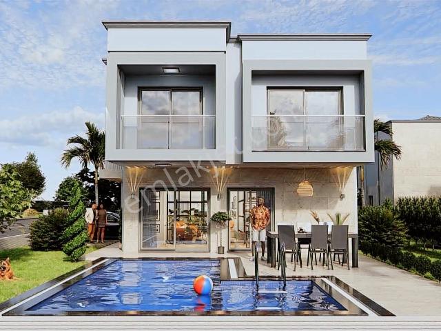 Kuşadasında Denize 300 Mt Özel Havuzlu Villa