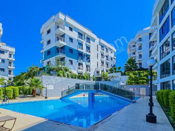 Kuşadası, Aydın ili, Ege Bölgesi - Uüzme havuzu