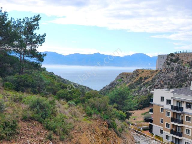 Kuşadasında, Satılık, 2+1, Sıfır, Deniz Manzaralı Daire.