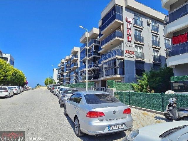 Kuşadası Otogar Arkasında 3+1 Eşyalı Doğalgazlı Arakat Satılık Daire