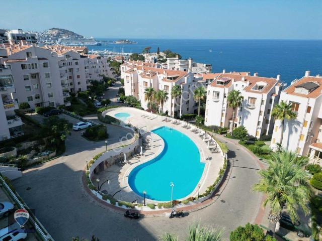 Kuşadası,akyar Konakları,kiralık Geniş Daire