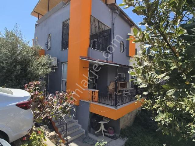 Kuşadası Bayraklı Dede Mevki Satılık 3+1 Villa