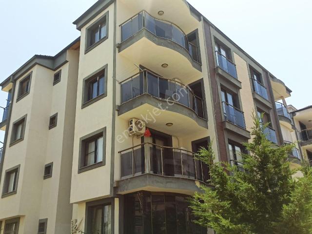 Kuşadası/davutlar Merkezde Eşyalı Kiralık 1+1 Daire