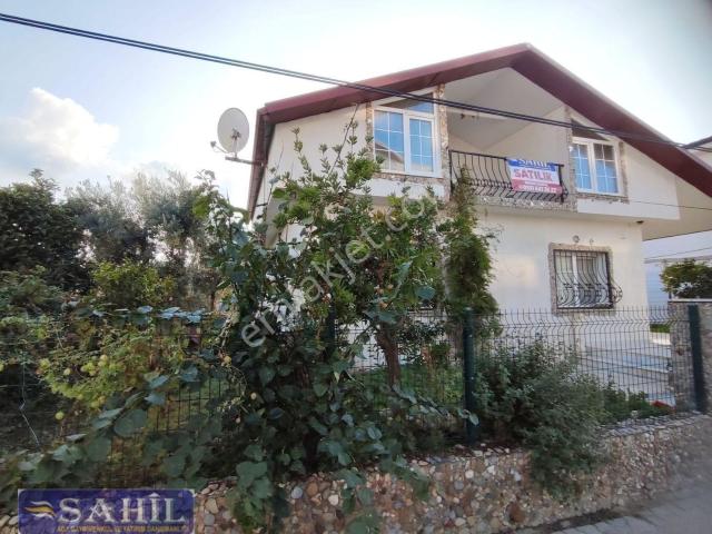 Kuşadası Davutlar Satılık Denize İlk Site 3+1 Müstakil Villa