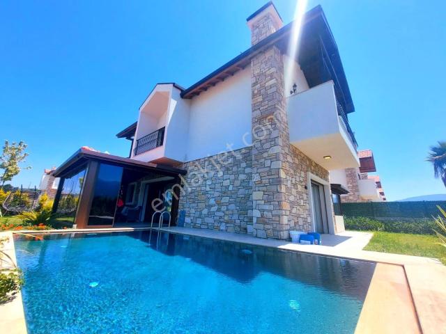 Kuşadası Davutlar Satılık Harika Son Villalar