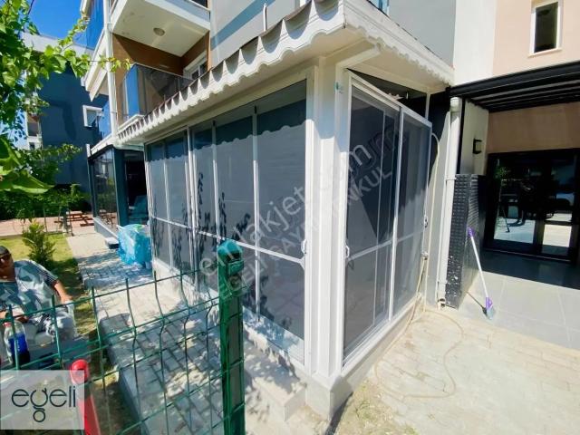 Kuşadası Davutlar Satılılik Giriş Kat 1+1 Bahçeli Daire