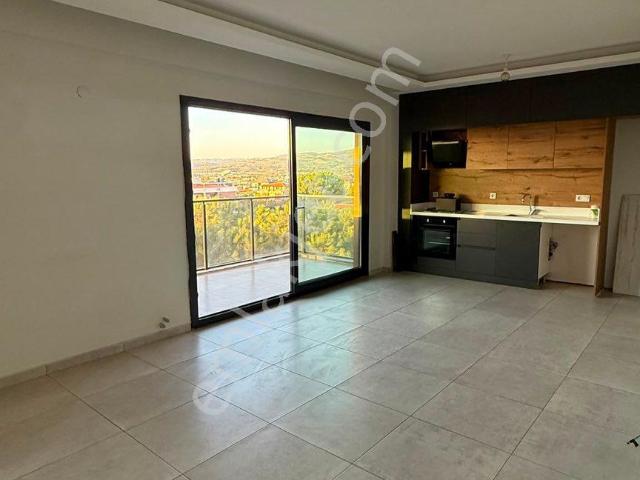 Kuşadası Davutlarda Kiralık 2+1 Daire