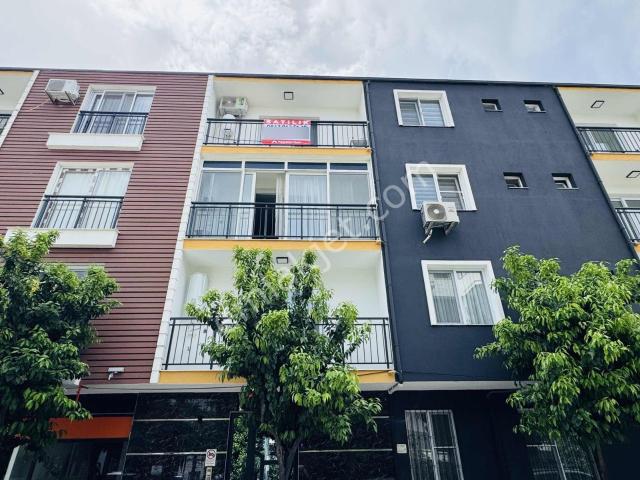 Kuşadası Davutlar'da Ön Cephe Full Eşyalı Satılık 1+1 Daire