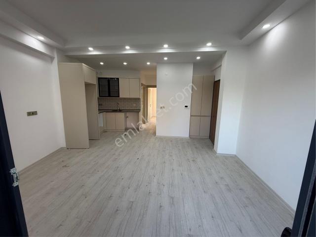 Kuşadası Davutlarda Satılık 2+1 Daire