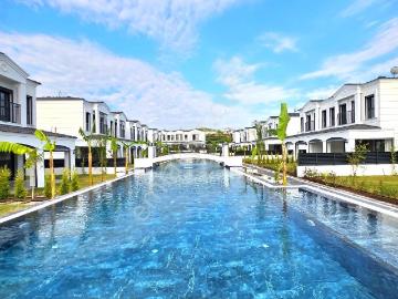 Kuşadası Davutlur Da Sıfır Site İçinde Lüks Villalar