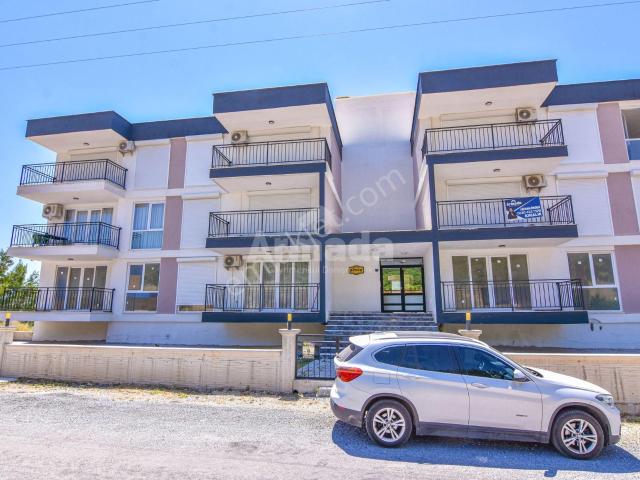 Kuşadası Değirmendere Havuzlu Site İçerisinde Satılık 1+1 Daire
