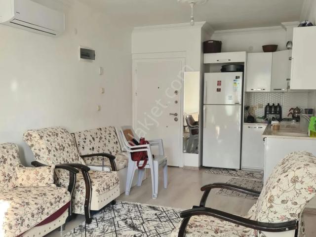 Kuşadası Değirmendere Mahallesi’nde Havuzlu Site İçerisinde 2+1 Full Eşyalı Kiralık Daire