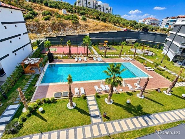 Kuşadası Değirmendere Mahallesinde Kiralık 1+1 Eşyalı Resizans