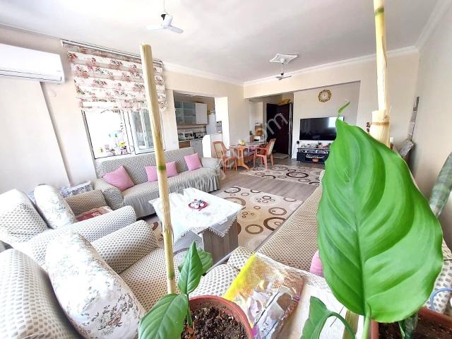 Kuşadası Değirmendere'de Avm Ye Yakın 2+1 5. Kat Satılık Daire