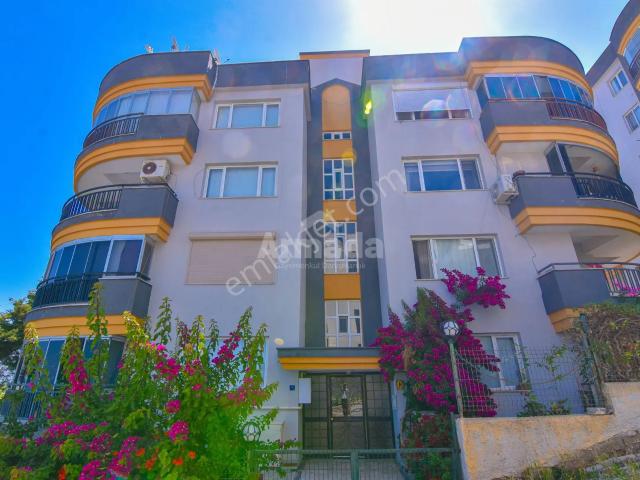 Kuşadası Değirmendere'de Panoramik Deniz Manzaralı Masrafsız 3+1