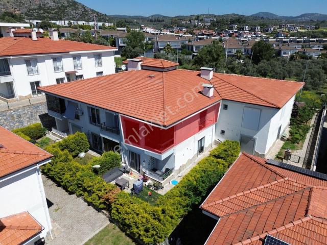 Kuşadası Değirmendere'de Süper 1+1 Eşyalı Daire