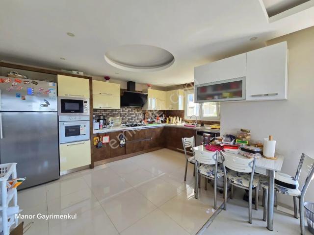 Kuşadası Değirmendere'de Satılık 3+1 Bahçe Dubleks Daire