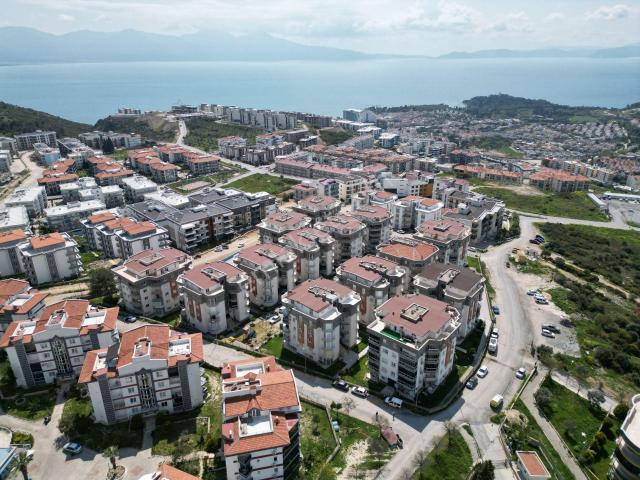 Kuşadası Değirmendere'de 2+1 Ayrı Mutfak Kiralık Daire