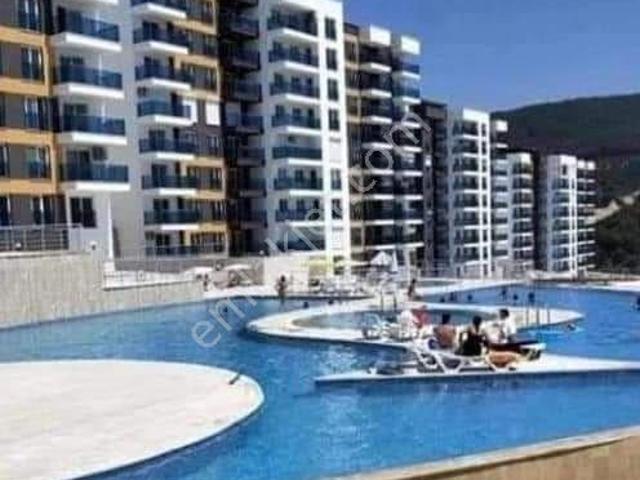 Kuşadası Eşin Golf Resortta Satılık 1+1 Eşyalı Daire
