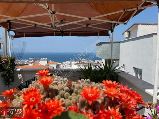 Kuşadası Ege Mah. Deniz Manzaralı Satılık 4+1 Dubleks Daire
