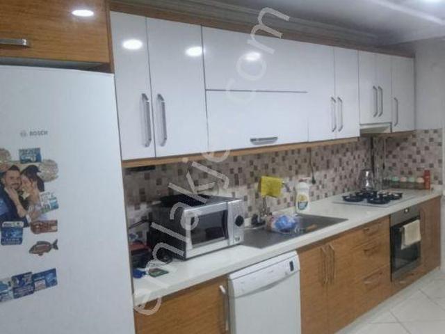 Kuşadası Ege Mahalesinde.dogal Gazlı 2+1 Kiralık Daire.boş Veril