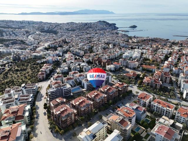 Kuşadası Ege Mahallesin'de Dogalgaz'lı Satılık Daire.