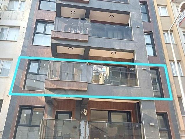 Kuşadası Ege Mahallesinde Merkez konumda Sıfır Kiralık Daire