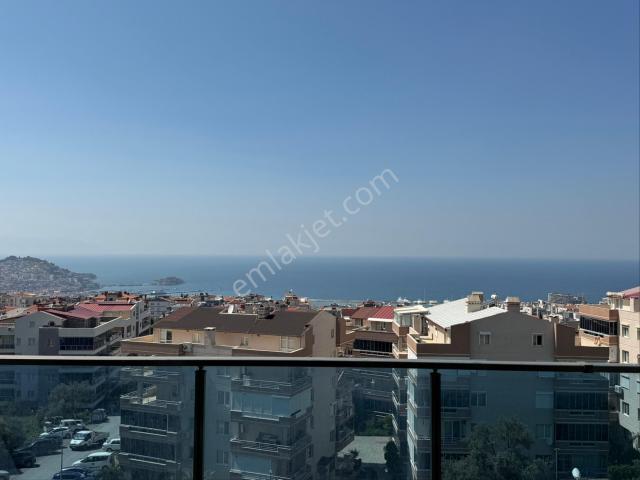 Kuşadası Ege Mh. 4+1 Full Manz.lı Donanımlı Sıfır Çatıdublex