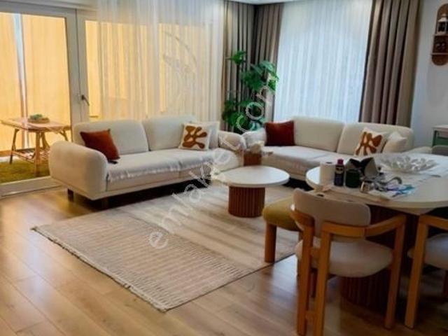 Kuşadası Ege Mh Full Eşyalı 3+1 Kiralık