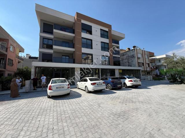 Kuşadası Eski Salı Pazarı Mevki 3+1 Tek Blok Sıfır Yapı Satılık Daire