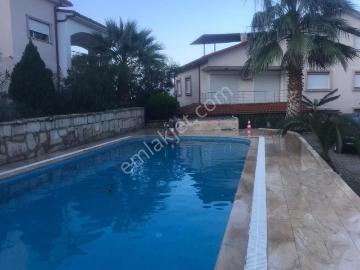 Kuşadası, Aydın ili, Ege Bölgesi - Uüzme havuzu