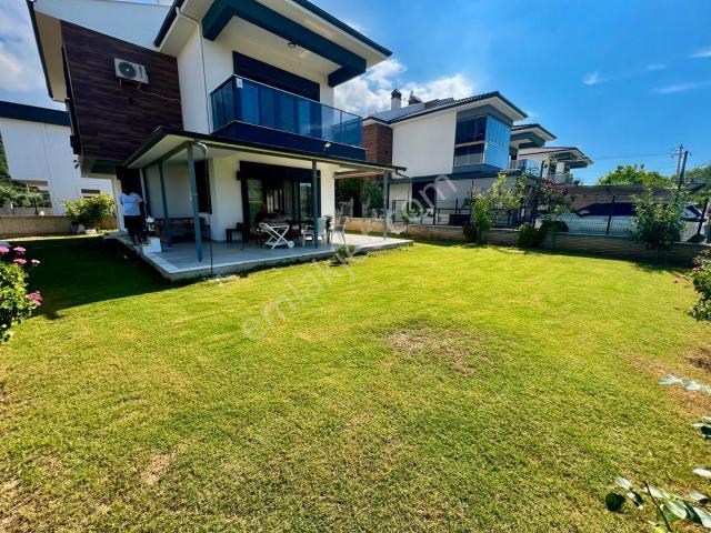Kuşadası Güzelçamlı’da Milli Park Manzaralı Müstakil Villa