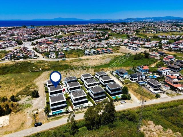 Kuşadası Güzelçamlı'da Özel Havuzlu, 3+1 Müstakil Villa