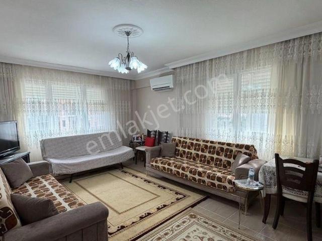 Kuşadası Güzelçamlı'da Satılık 3+1 Geniş Daire