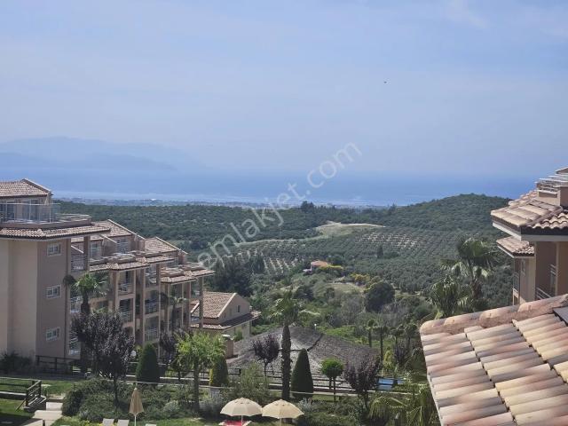 Kuşadası Golf Resort'te Satılık Deniz Manzaralı 2+1 Çatı Dubleks
