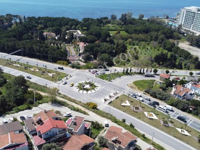 Kuşadası Her Odadan Deniz Manzaralı Kiralık Köşe Villa
