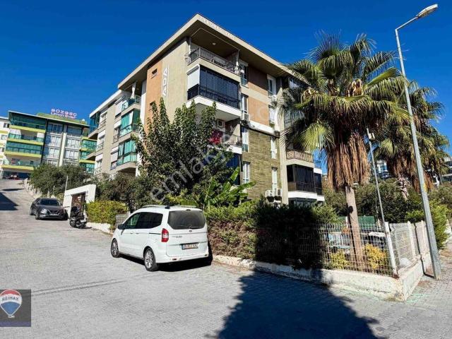 Kuşadası İkiçeşmelik’te Şehr i Ada Deluxe’te 2+1 Lükd Daire