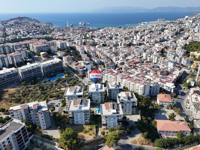 Kuşadası İkiçeşmelik Mah. Alaturka Ada Evleri Satılık 3+1 Daire