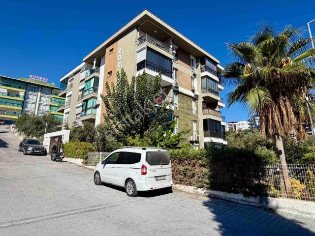 Kuşadası İkiçeşmelikte Şehr i Ada Deluxete 2+1 Lüks Daire