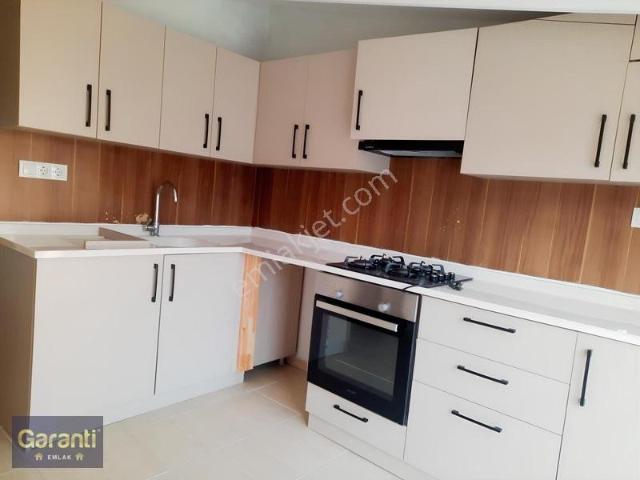 Kuşadası İkiceşmelik'te Deniz Manzaralı, 2+1 Kiralık Daire