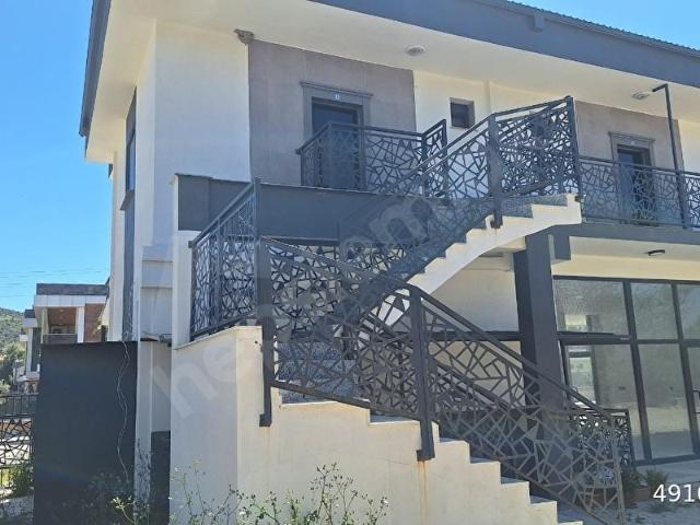 Kuşadası Kuştur Mevki Kiralık 1+1 Daire