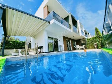 Kuşadası Kadınlar Denizi Tek Müstakil Satılık Lüks Villa