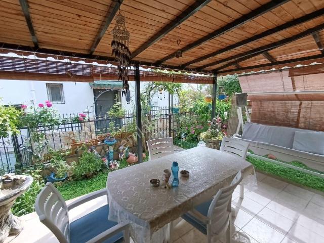 Kuşadası – Kadınlar Denizi Mahallesi ‎ 4+1 Triplex Villa – Kısmi Deniz Manzaralı