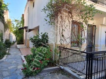 Kuşadası Kadınlar Denizi Mevki Sezonluk Eşyalı Kiralık Villa