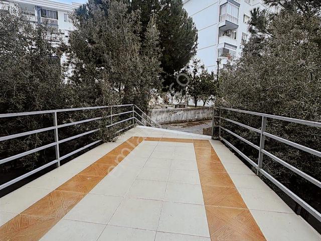 Kuşadası Kadınlar Denizi'nde 3 + 1 Satılık Daire