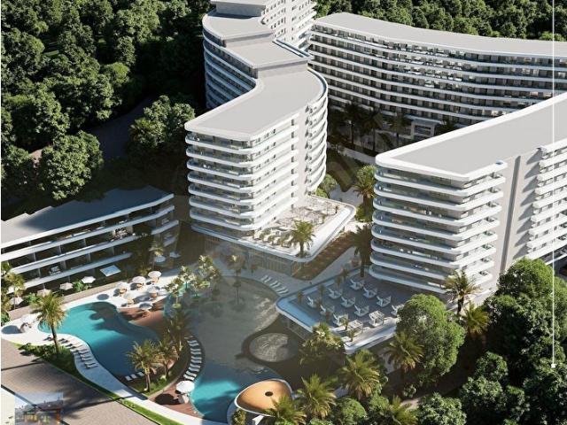 Kuşadası kadınlar denizinde denize sıfır otel konseptinde 1+1