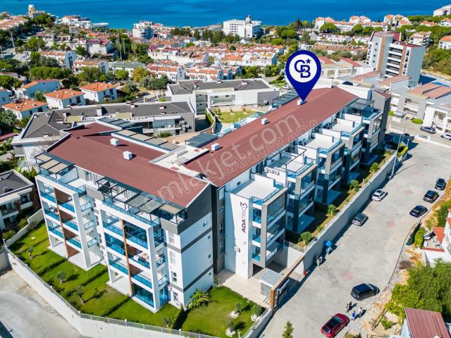 Kuşadası Kadınlar Denizinde Lüks Eşyalı Kiralık 1+1 Daire