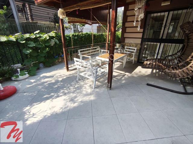 Kuşadası, Kadınlar Denizinde Satılık Villa