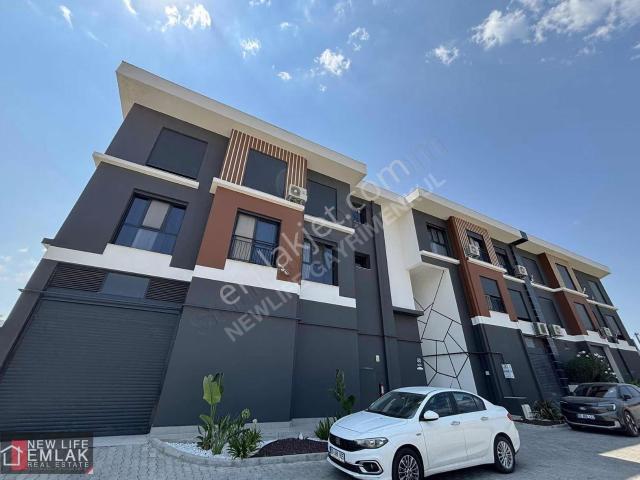 Kuşadası Kadınlar Denizinde Satılık 2+1